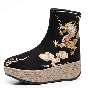 1618-806鹿皮绒短靴，民族风绣花冬季新款侧拉链内里金貂绒女鞋