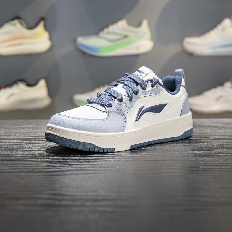 李宁系带男子板鞋低帮休闲鞋