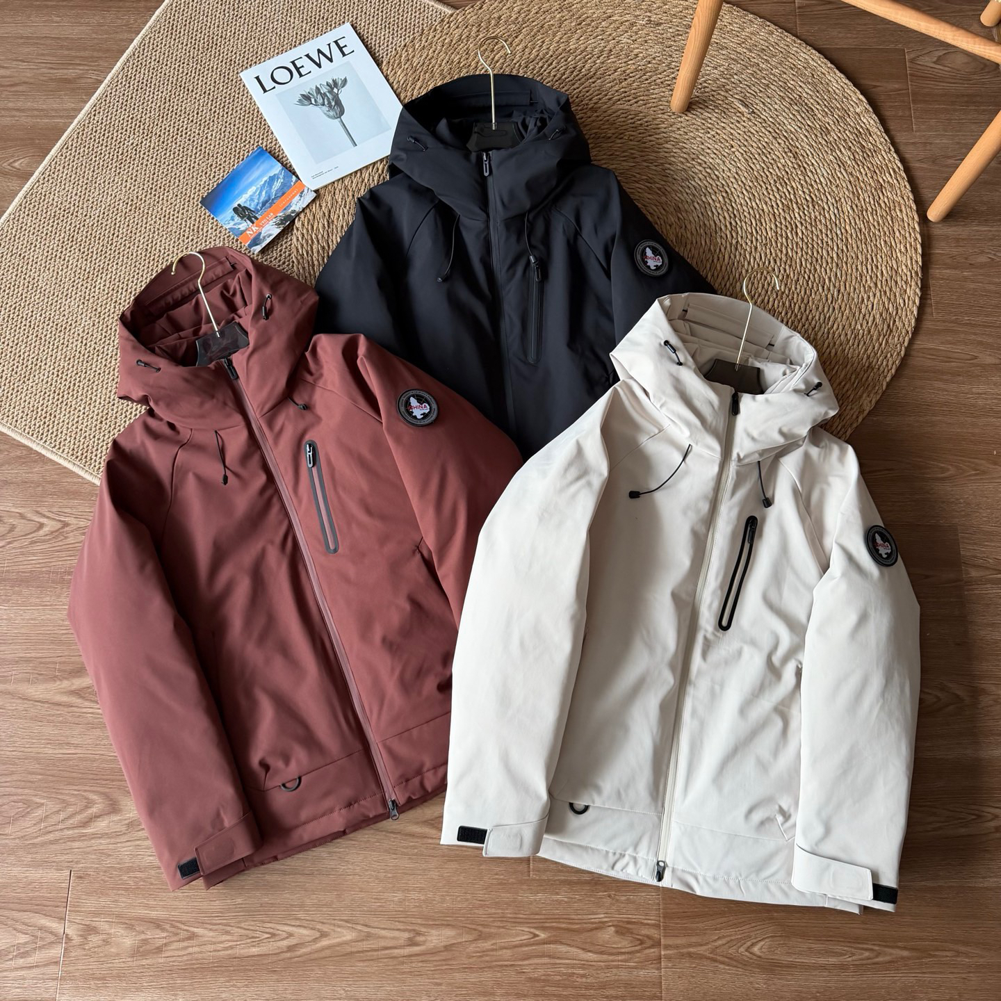 秋冬男士户外休闲男女冲锋羽绒服胸前拉链口袋连帽夹克外套