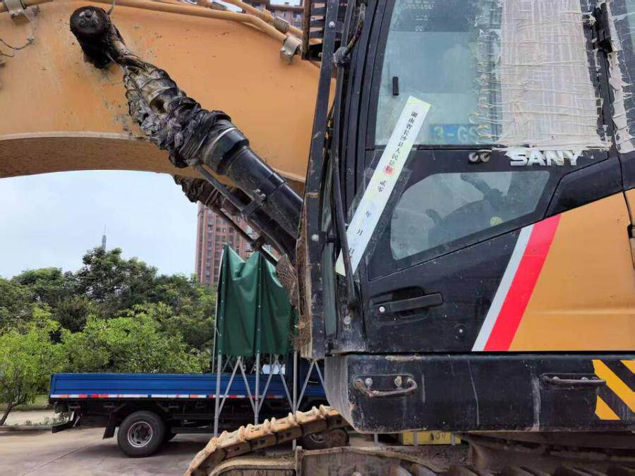 5月24日合肥三一牌SY650HB型履带式液压挖掘机（缺破碎锤及铲斗）网络拍卖公告