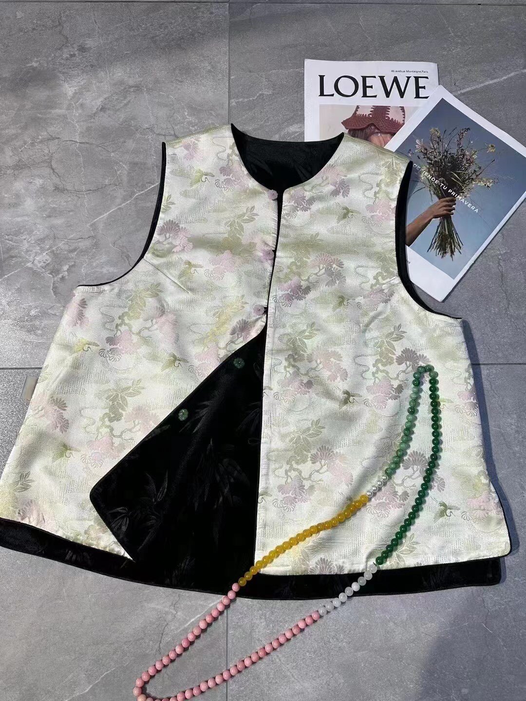 新中式中国风盘扣马甲别致高级感黑色刺绣双面穿背心2024春款女装