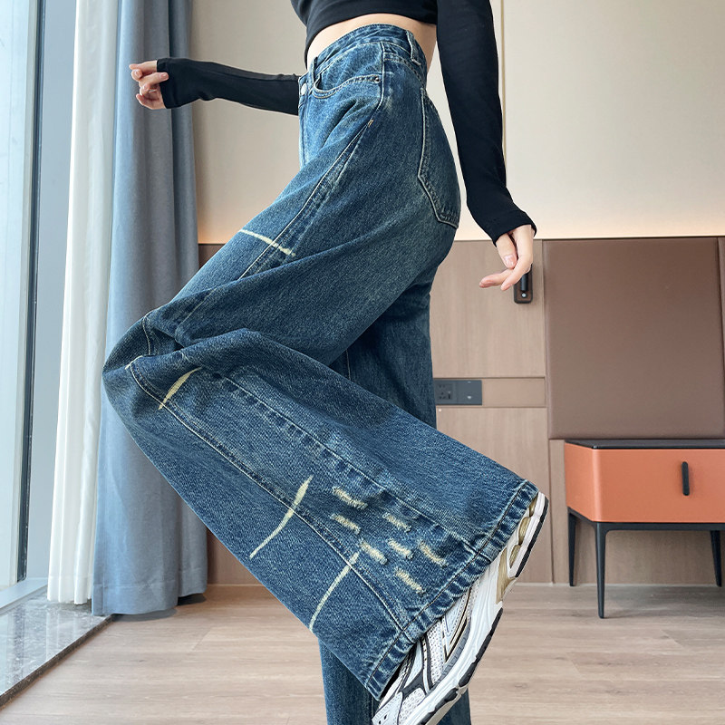 复古磨破设计阔腿牛仔裤女