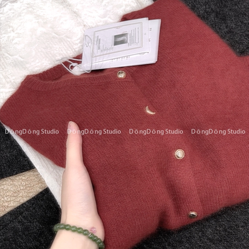 冬季新品【皇家红】圆领纯色宽松长袖针织开衫保暖毛衣外套 7203