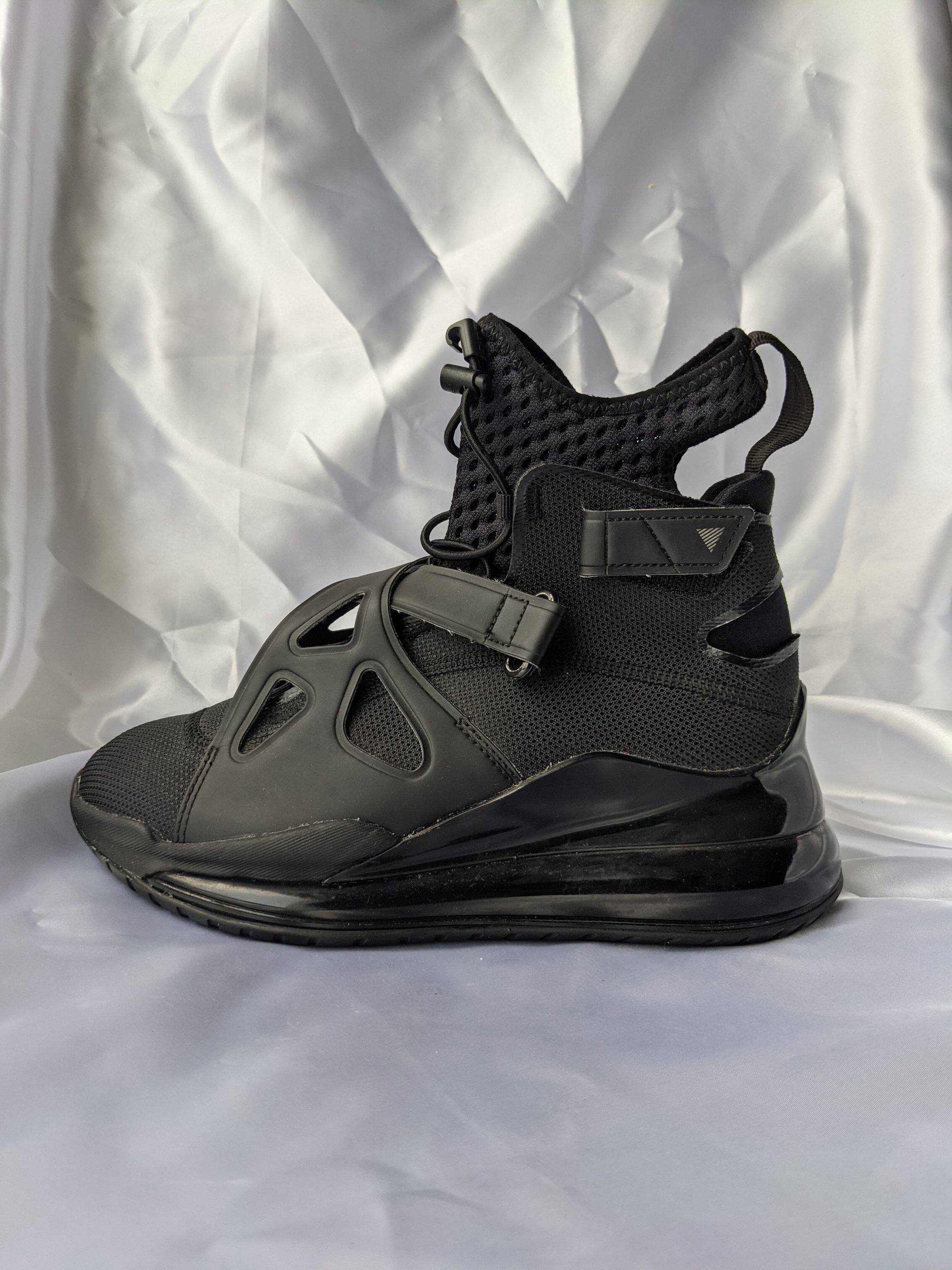 乔丹 JORDAN AIR LATITUDE 720 女子大气垫运动休闲鞋 AV5187-001
