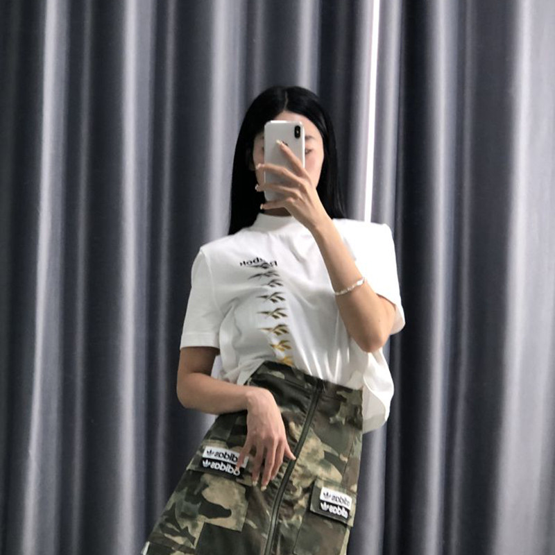 REEBOK CL CROPEED 锐步女子短款串标LOGO中高领短袖T恤 EB4243