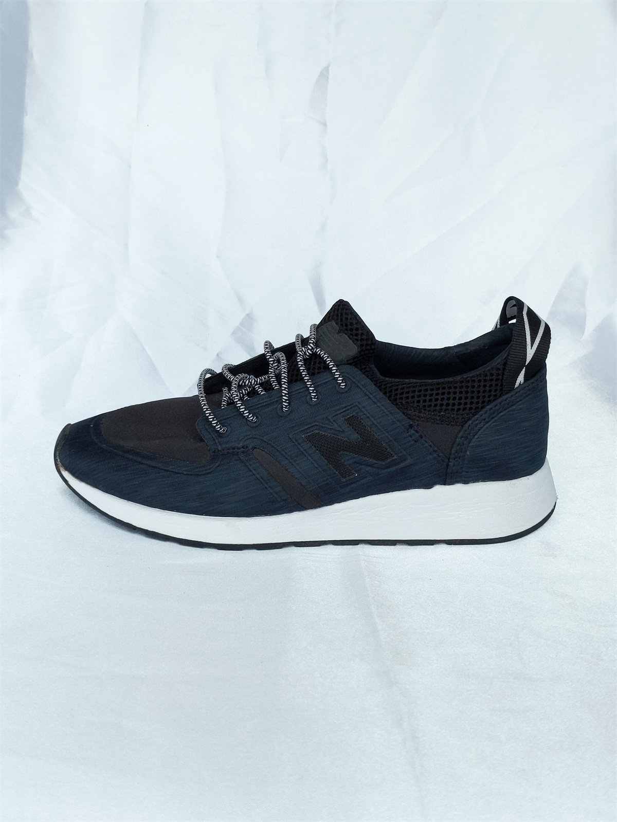 New Balance/NB 女子舒适时尚耐磨休闲运动鞋 WRL420SA 只有36码