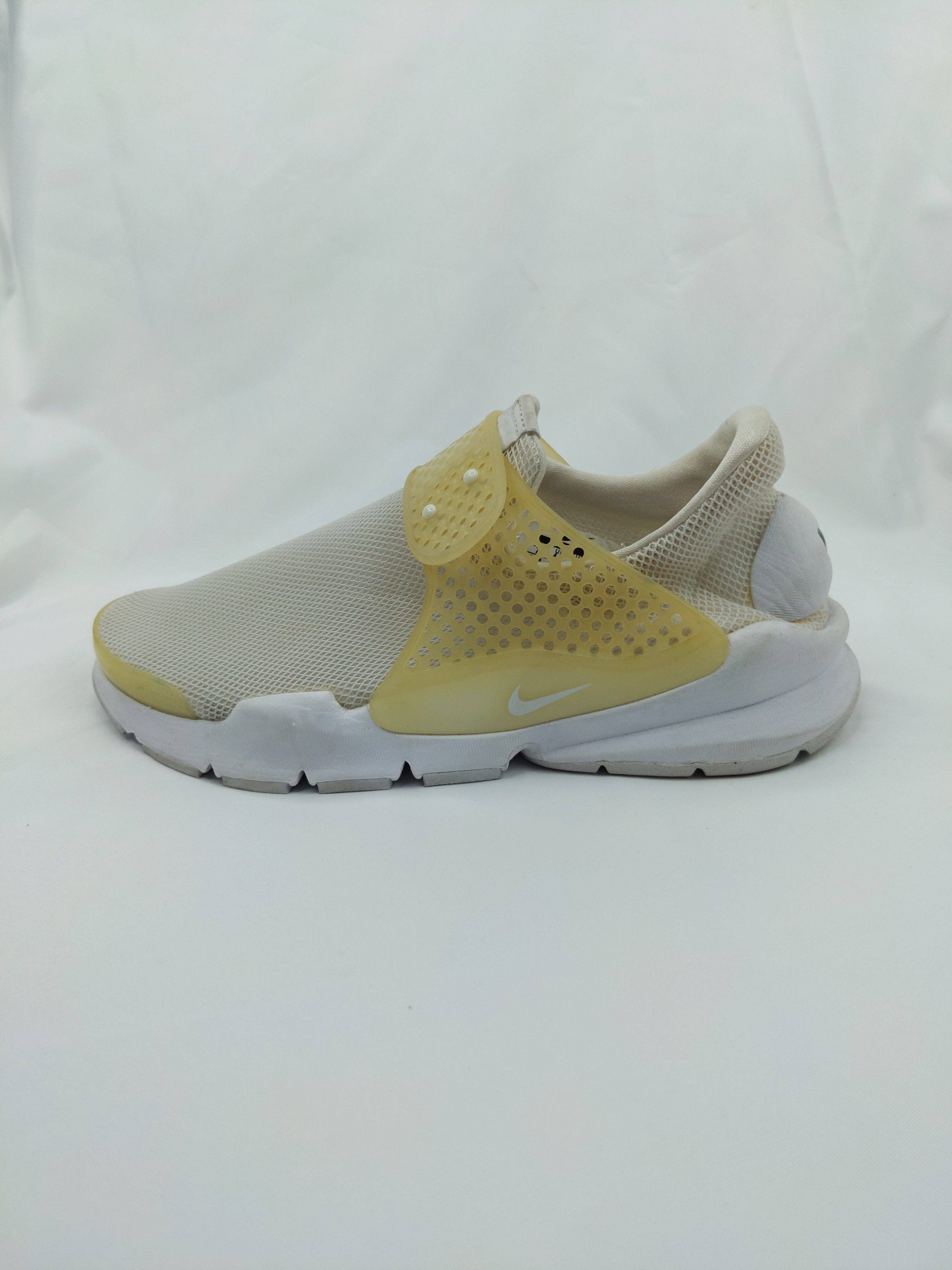 耐克 Nike Sock Dart Breathe 女袜套休闲鞋 896446-100 色差严重