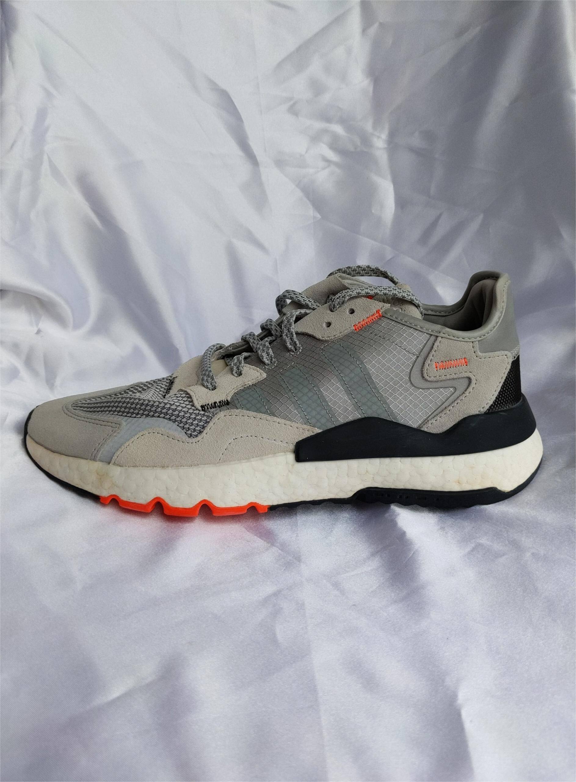 三叶草 ADIDAS NITE JOGGER 男子3M反光潮流休闲鞋慢跑鞋 DB3361