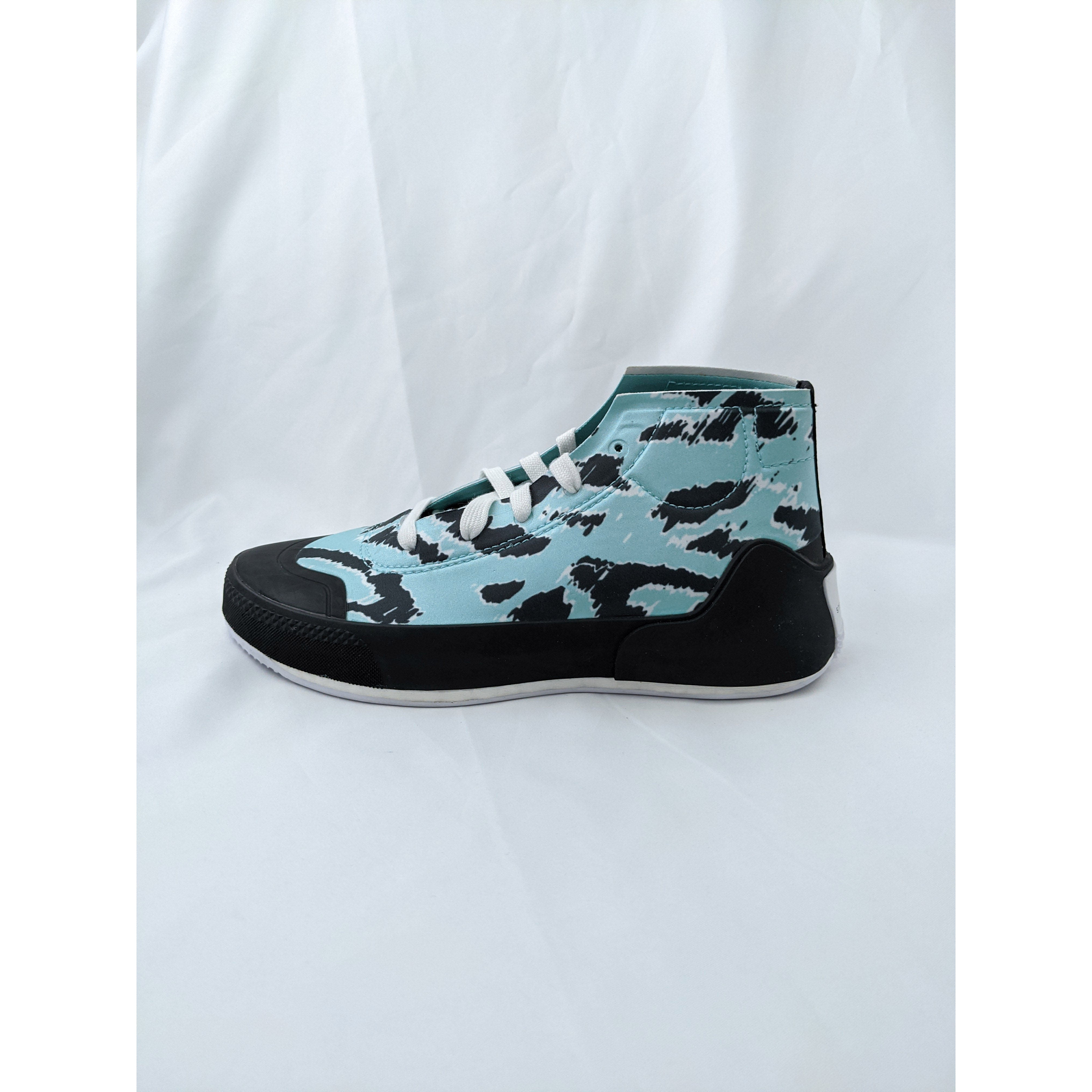 联名限量 adidas Stella Mccartney X Treino Mid Graphic GZ4382