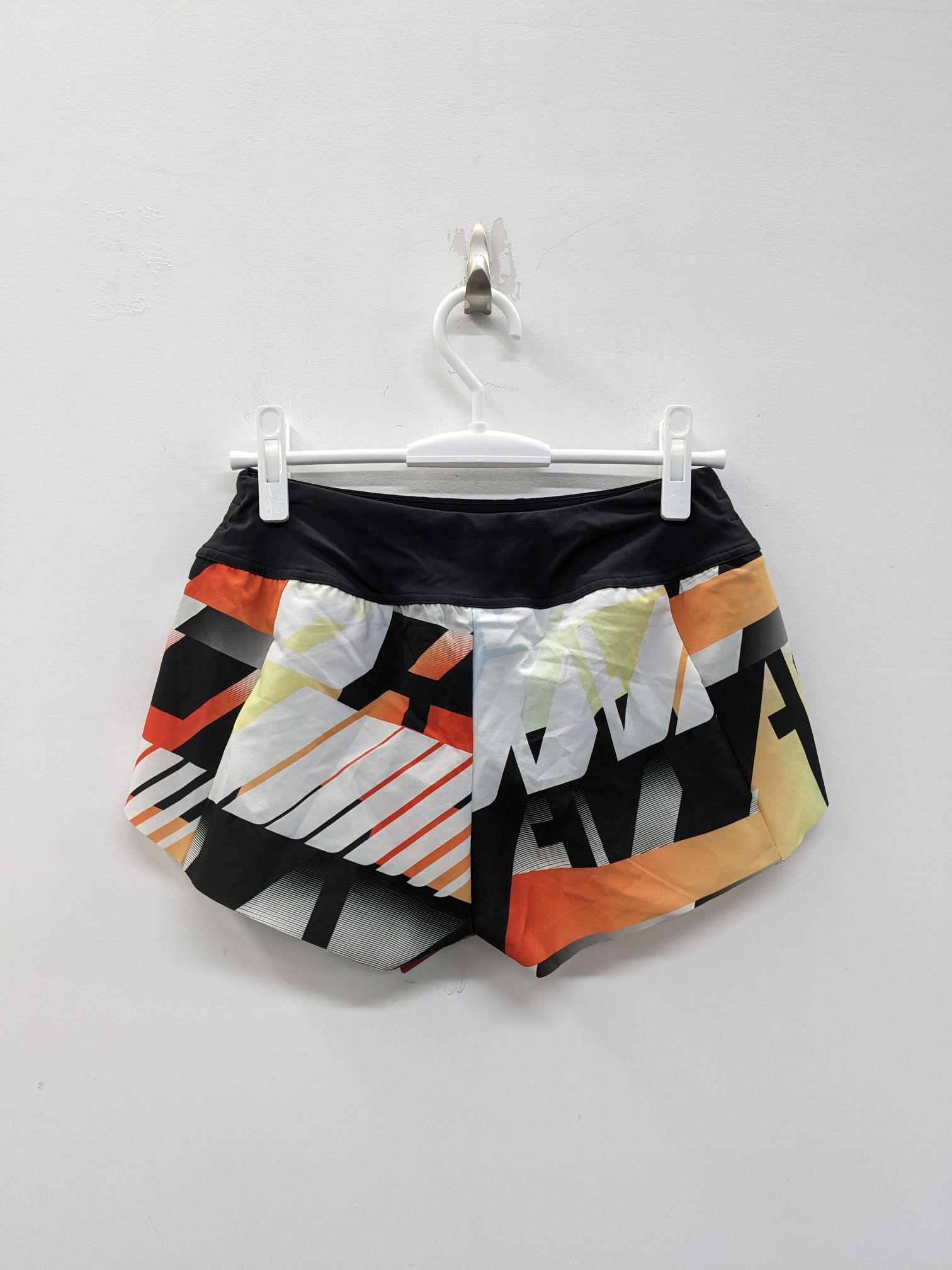 锐步 REEBOK CROSSFIT 联名款女子专业健身跑步训练短裤 FJ5318