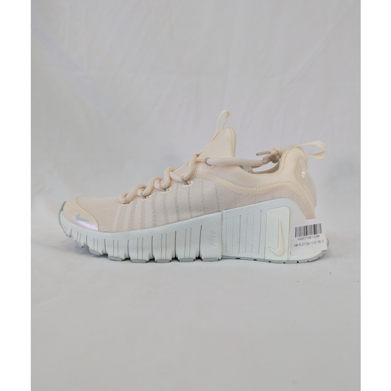 正品 耐克 Nike Free Metcon 6 女子珍珠白综合训练鞋 FJ7126-112