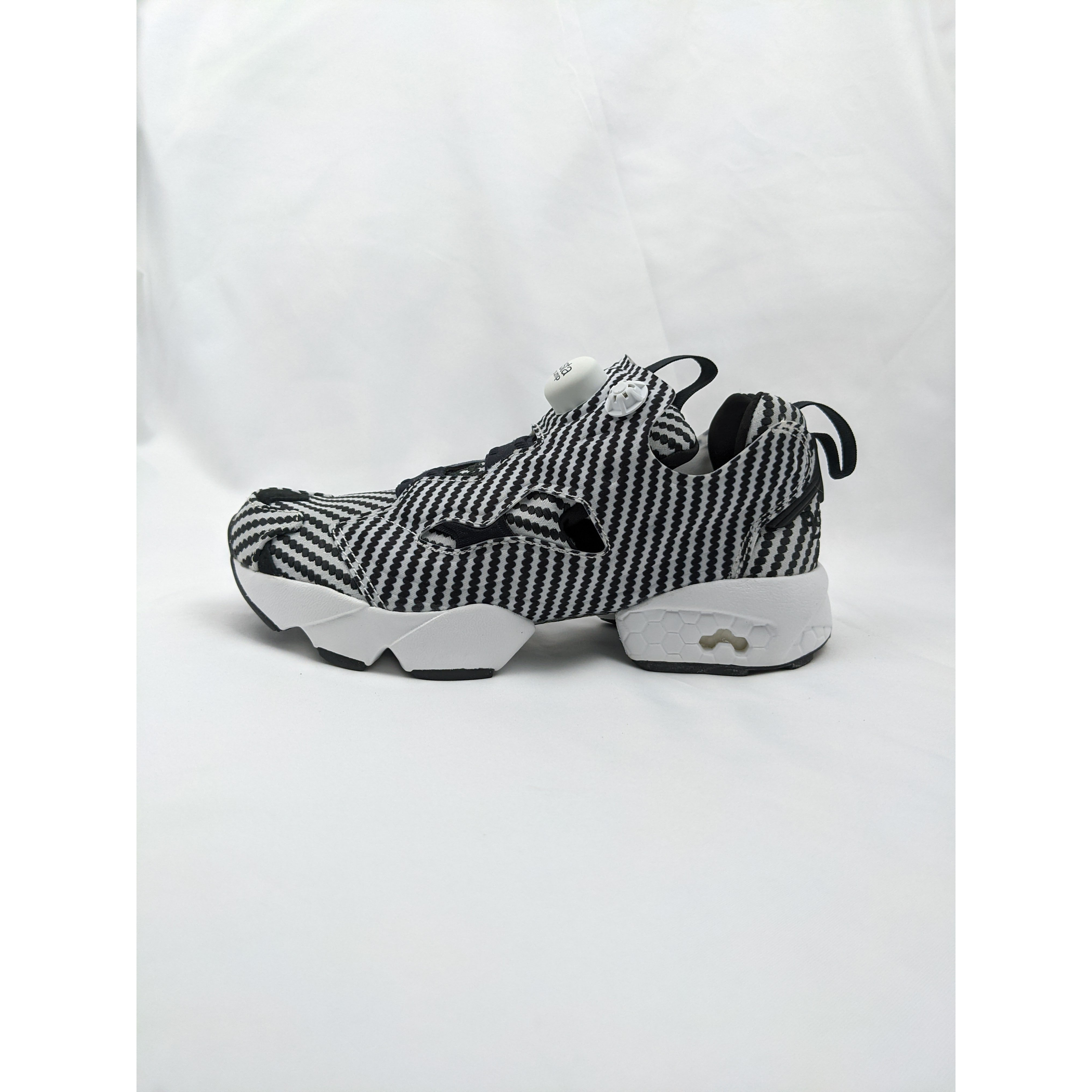 正品 REEBOK INSTAPUMP FURY 女子斑馬黑白條紋氣墊休閒鞋 绝版