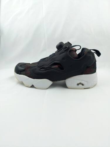 Reebok Insta Pump Fury 黑彩虹限定女子复古充气休闲跑鞋 无原盒