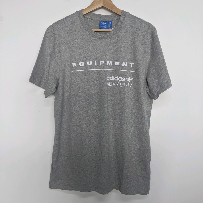 Adidas/阿迪达斯经典款短袖