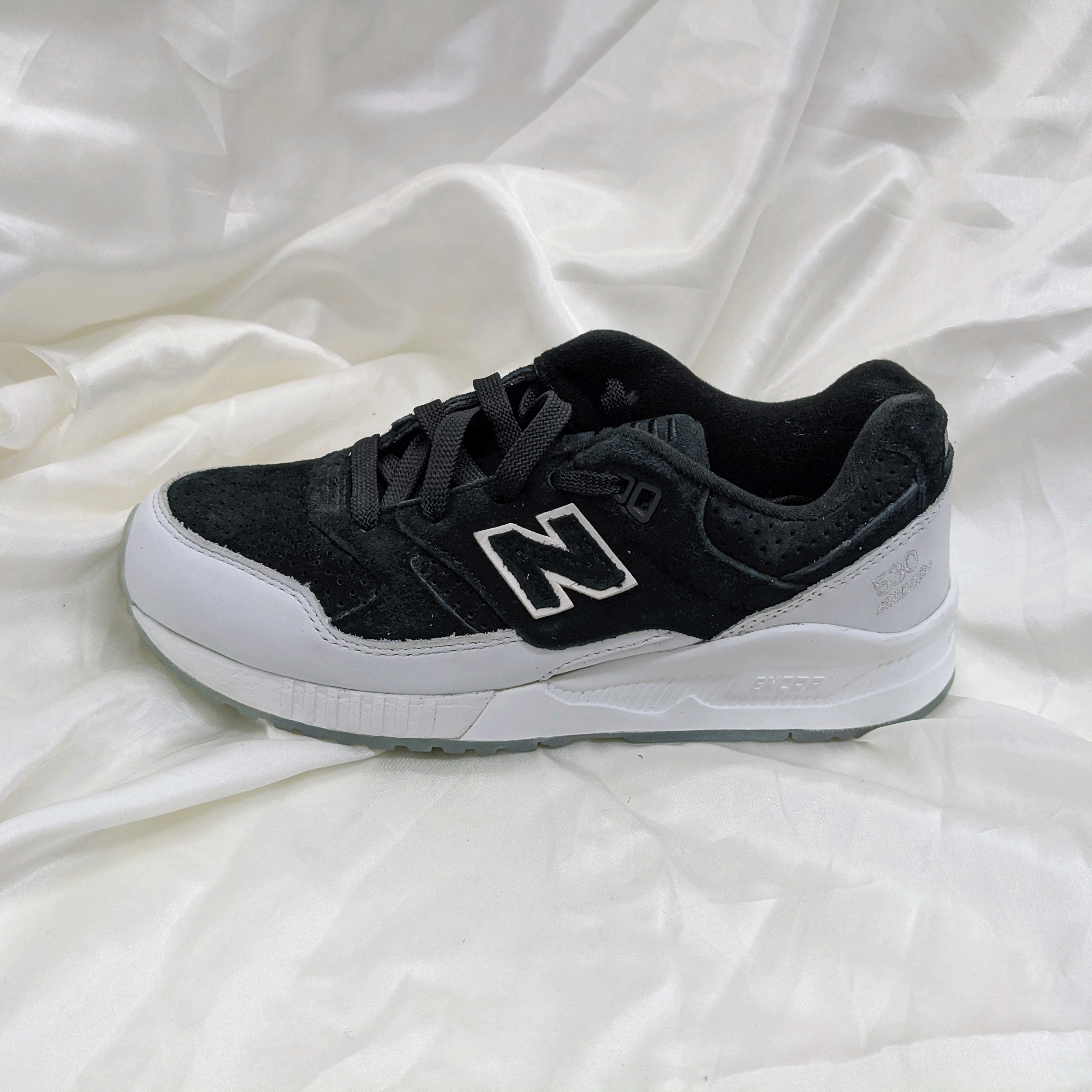 经典休闲休闲newbalance系带女