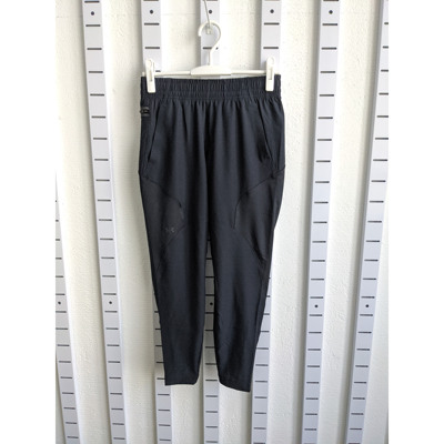 UNDER ARMOUR UA Unstoppable Hybrid 女子休闲長褲 1379115-001