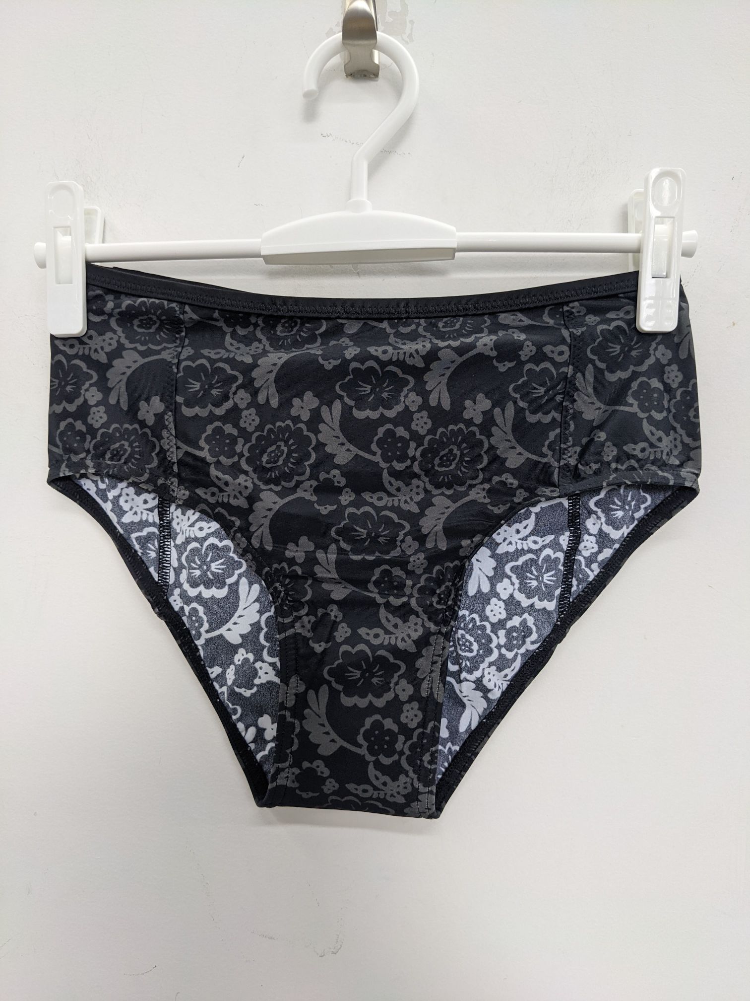 adidas by Stella McCartney Bikini 女式比基尼短裤下装 CZ3710