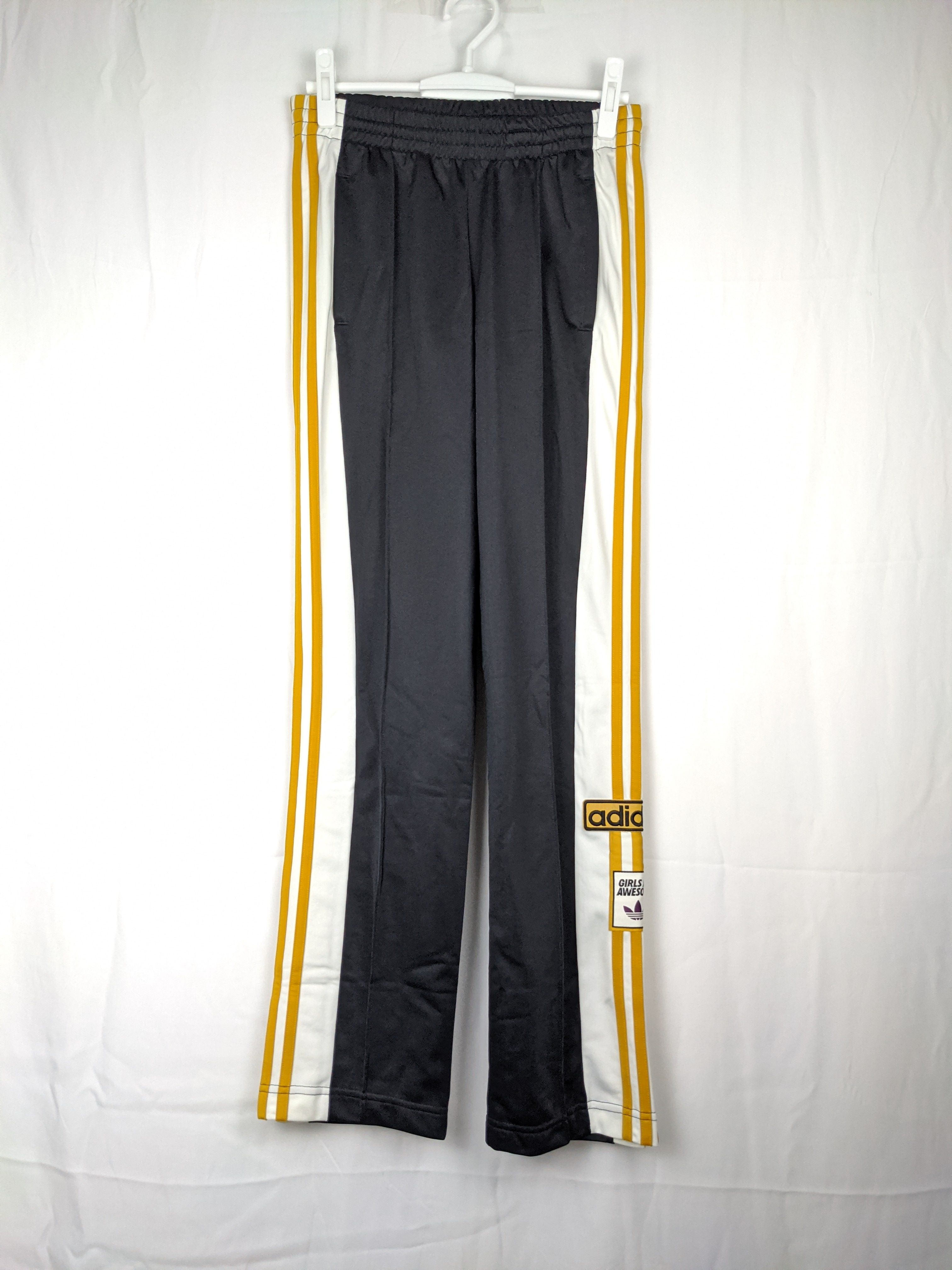 联名 adidas x Girls Are Awesome Adibreak Pants 女长裤 GU6975