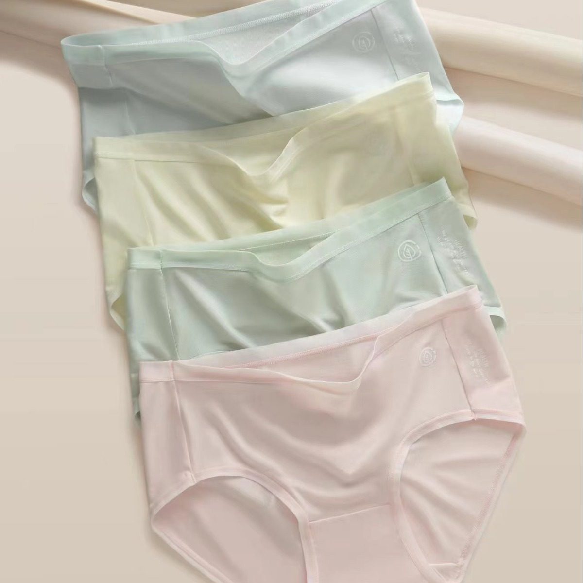 内裤女莫代尔50S女士裤衩日系女生性感舒适抑菌桑蚕丝裆三角裤头,女士内衣/男士内衣/家居服,女三角裤,淘宝优惠券,粉丝福利购,淘宝优惠卷