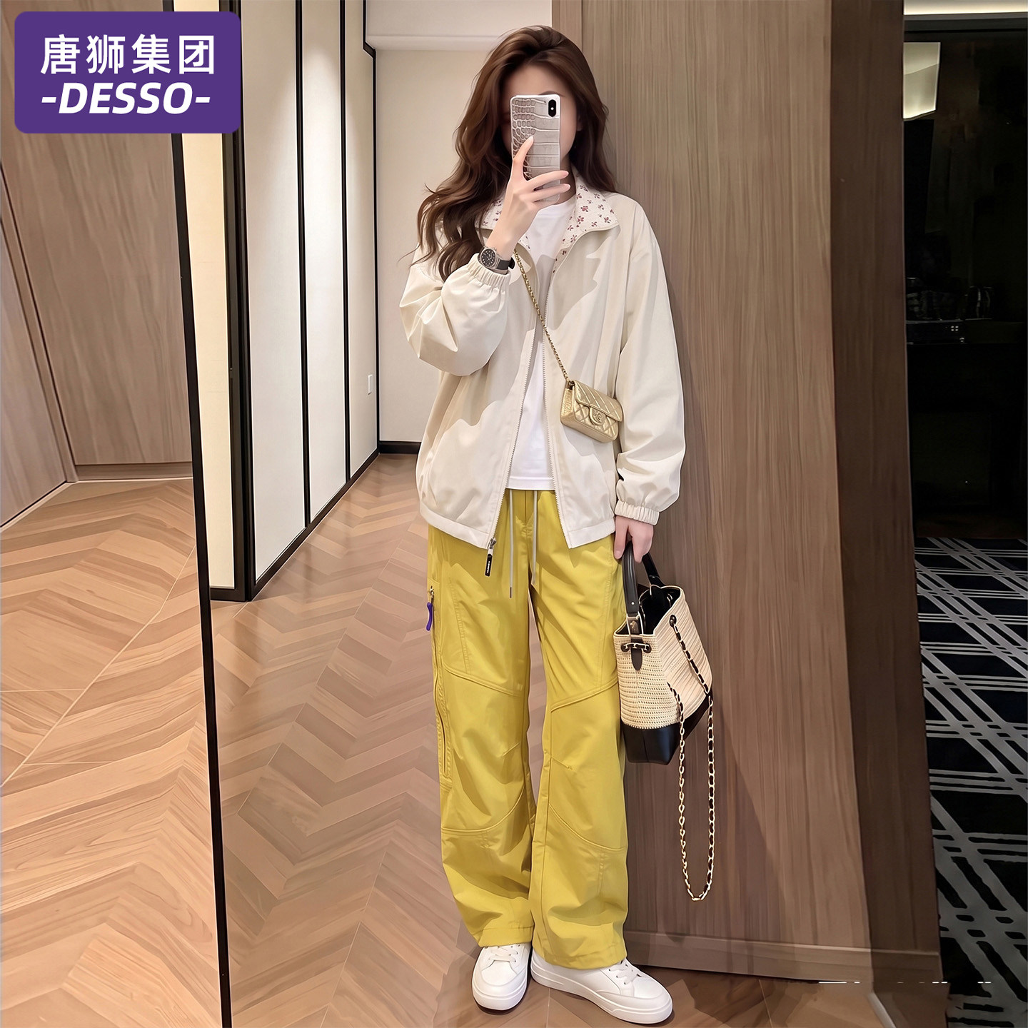 唐狮集团运动套装女款2026新款秋季小香风夹克巨好看工装裤两件套