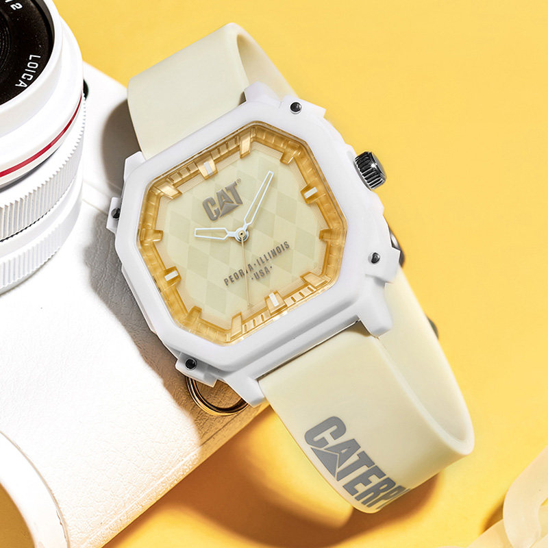 cat卡特手表女运动石英表时尚简约复古大表盘女表方形硅胶腕表f90