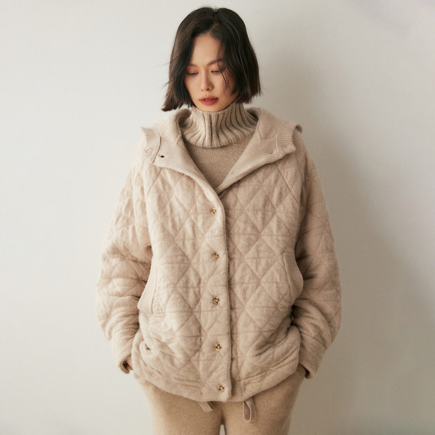 冬季肌理感山羊绒棉服女士加厚宽松慵懒连帽中长复古菱形保暖帽衫
