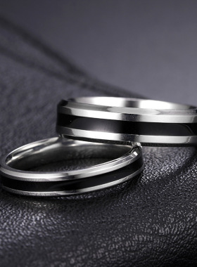 韩版高级感钛钢戒指情侣对戒