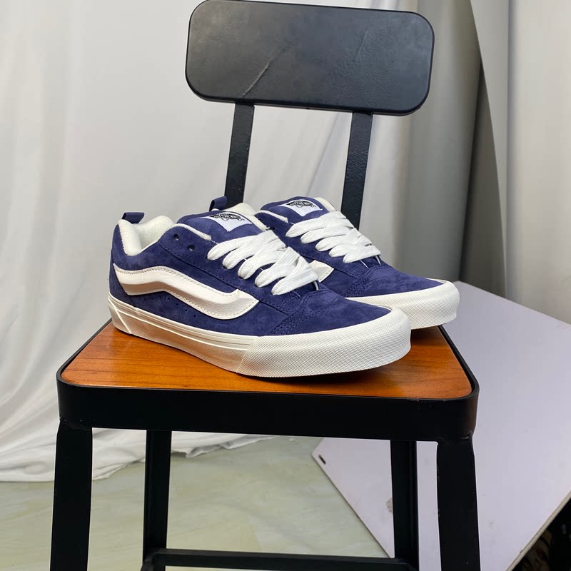 VANS范斯低帮藏蓝色面包板鞋