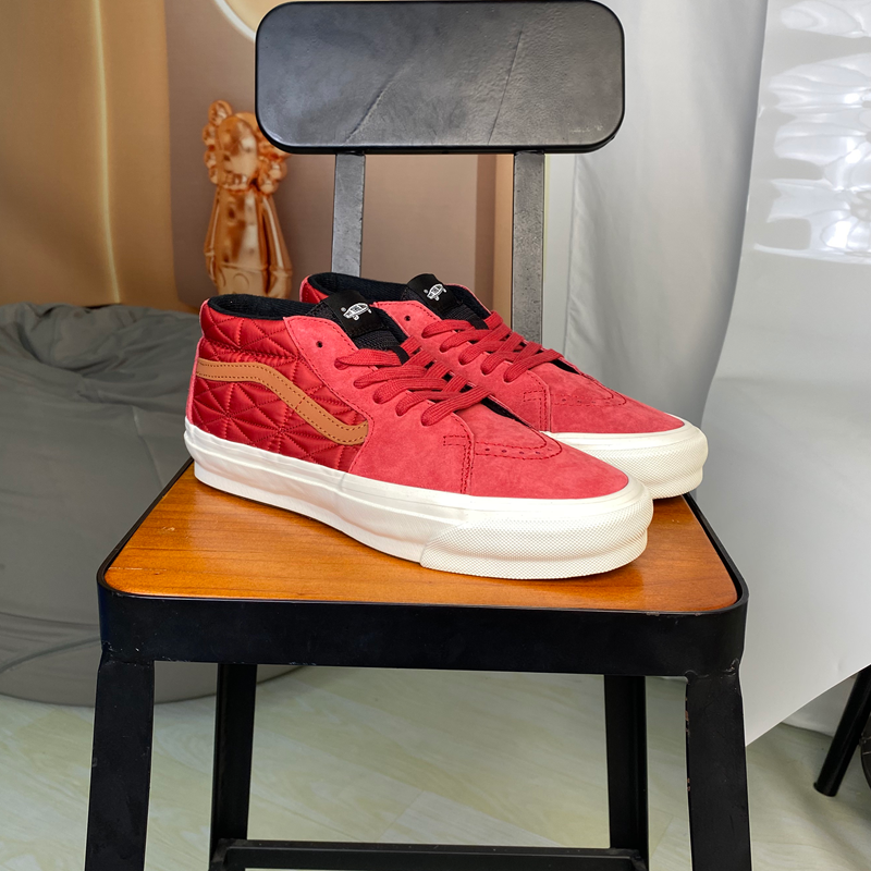 VANS范斯LX SK8 MID REISSUE83中帮红色男女休闲板鞋VN000CQQD6X