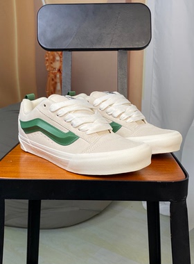 VANS范斯KNU SKOOL低帮米色翻毛皮男女款休闲面包板鞋VN000D6CWTM