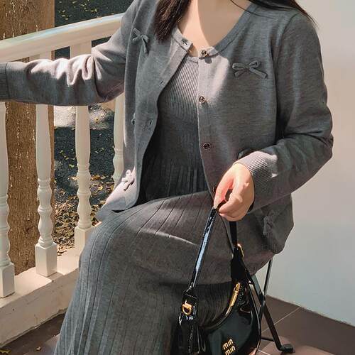 两件套蝴蝶结针织开衫吊带连衣裙坏丫头大码女装2025春3030