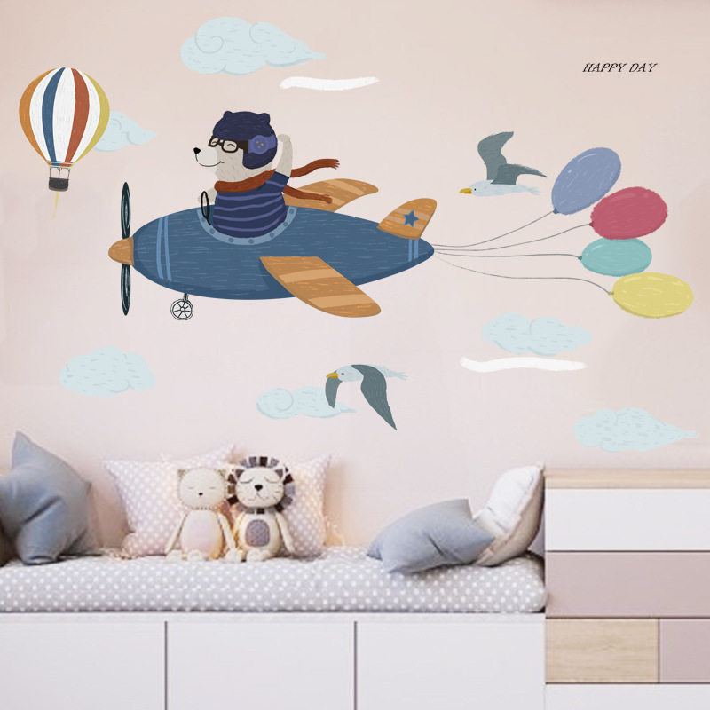 墙贴卡通小熊飞行员白云热气球贴纸儿童房卧室装饰幼儿园教室布置