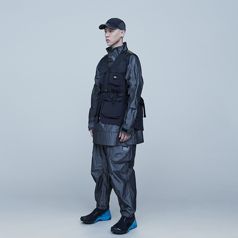 联名款户外多口袋机能马甲