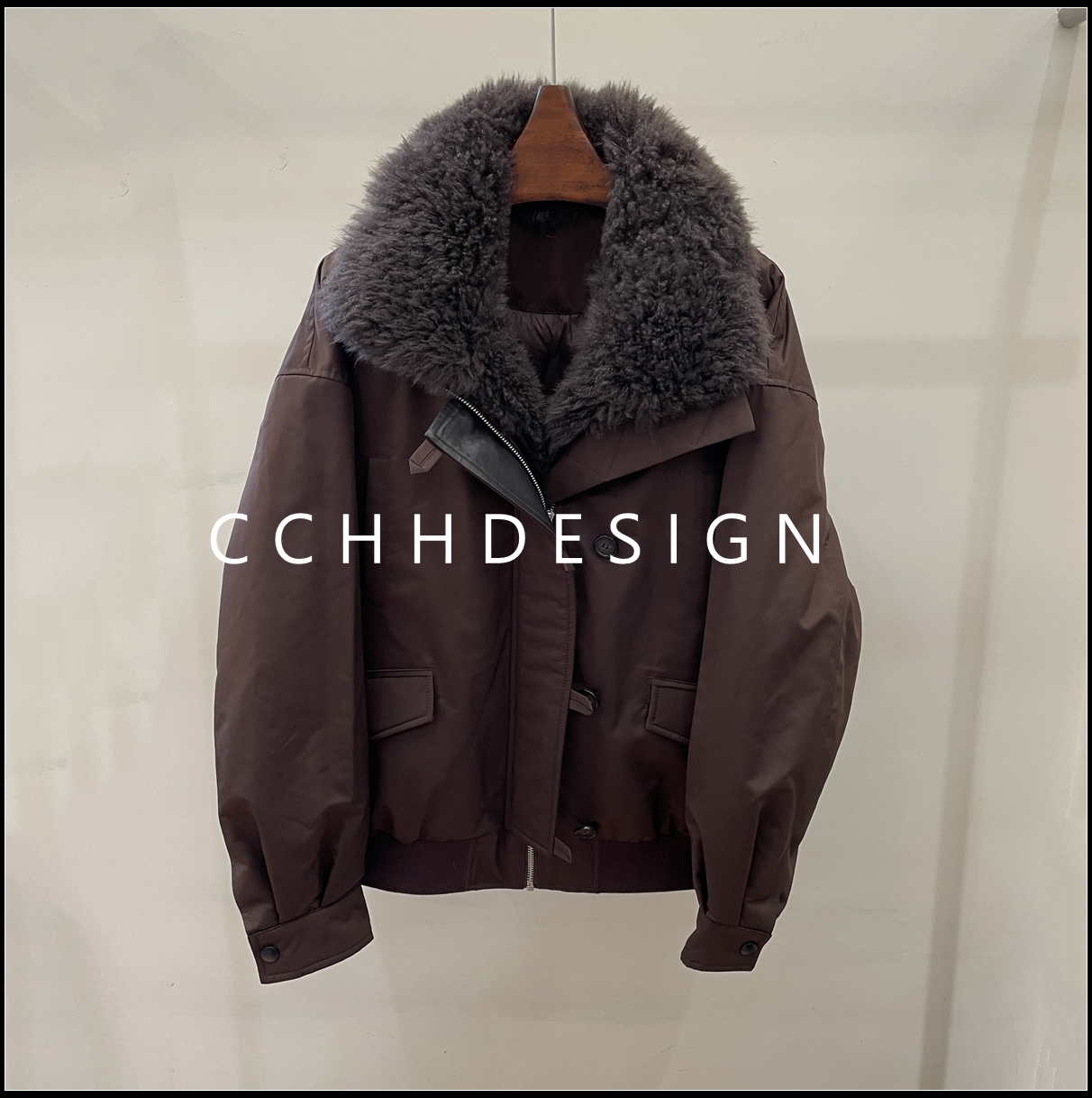 欧洲站女装2025冬季新款翻领洋气显瘦百搭时尚气质羽绒服长袖外套