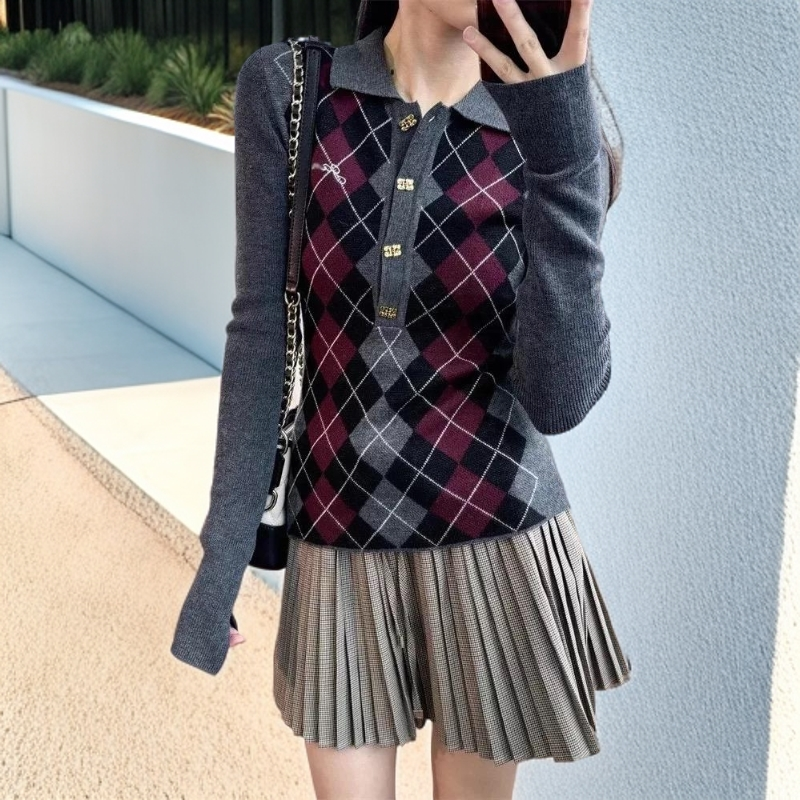 25秋新款格纹修身型毛衣显瘦女常规打底毛针织衫学院风polo翻领