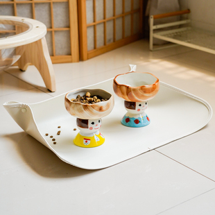 一擦即净 PU皮革防水半包裹宠物餐垫防溢出猫碗狗狗碗垫防滑垫