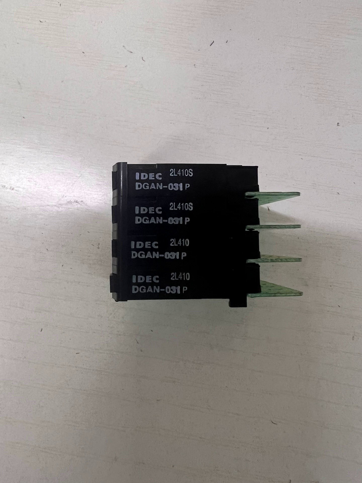 IDEC拨码开关 DGAN-031P 拍前请询价