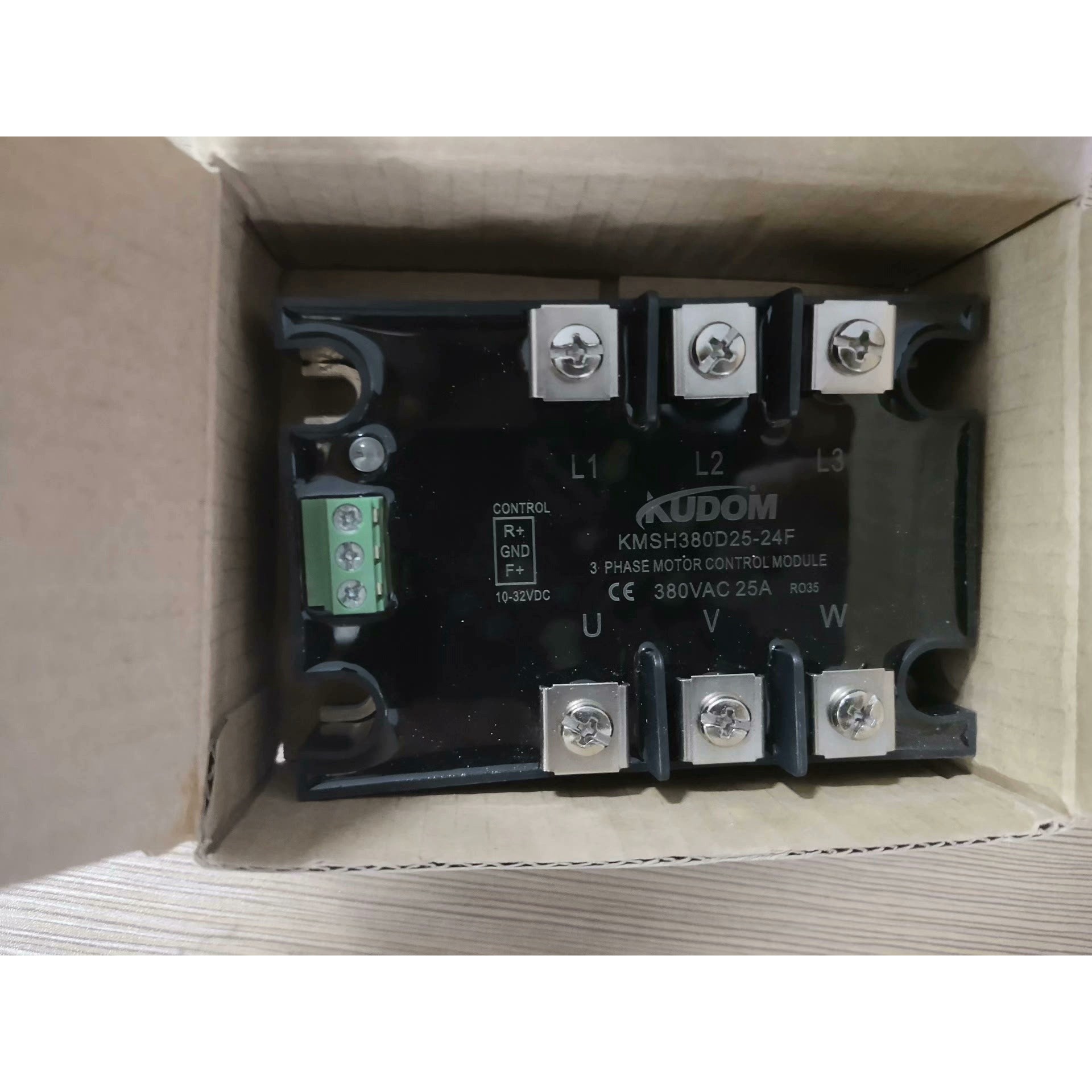 库顿KUDOM固态继电器KMSH380D25-24F全新拍前请询价