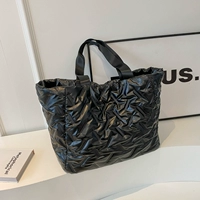 Глубокий черный