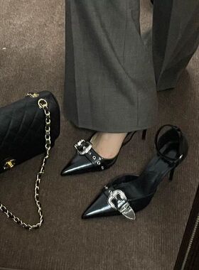 欧美朋克风尖头铆钉细高跟鞋女2024新款黑色一字扣婚鞋包头凉单鞋