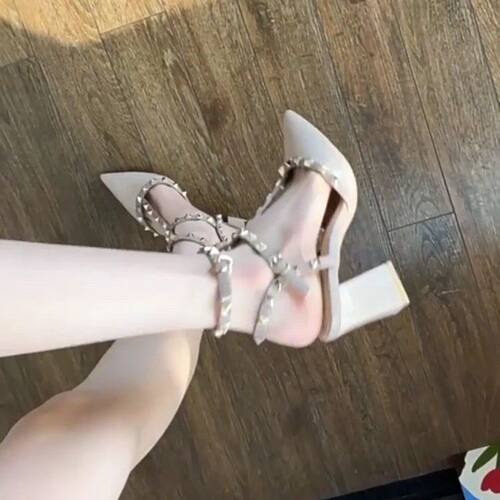 其他专业鞋韩版铆钉女鞋