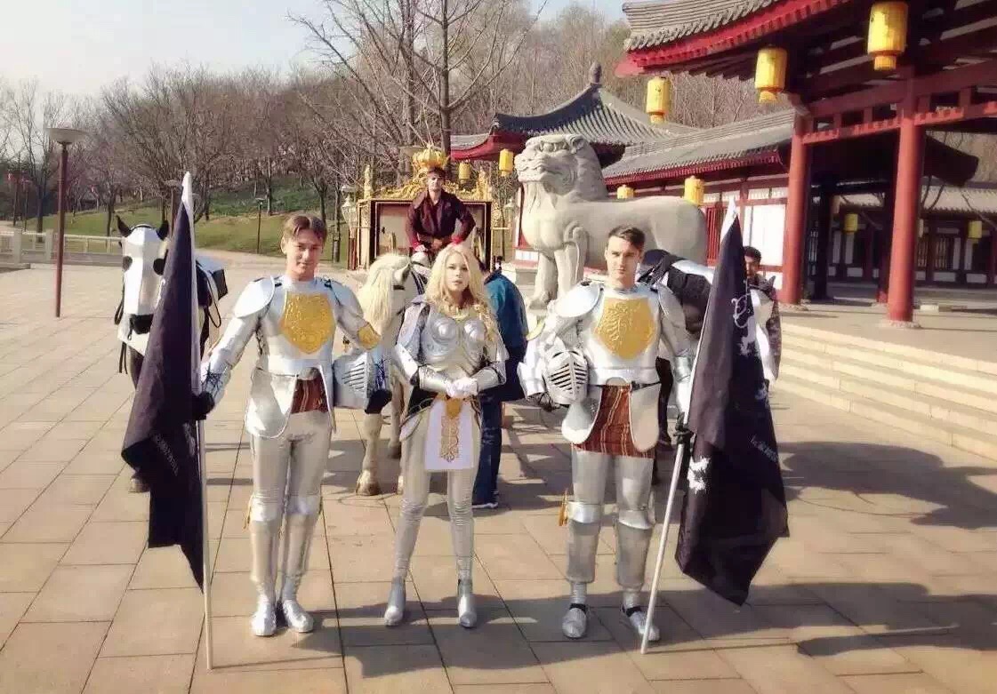 骑士服装男装备全套中世纪皇家盔甲道具出租定制欧洲女可穿戴罗马