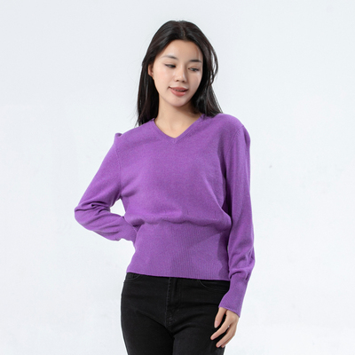 羊毛羊绒混纺针织衫简约休闲V领