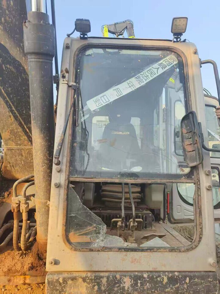 4月5日渭南中联牌ZMTZE049JM0001557履带式液压挖掘机一网络拍卖公告