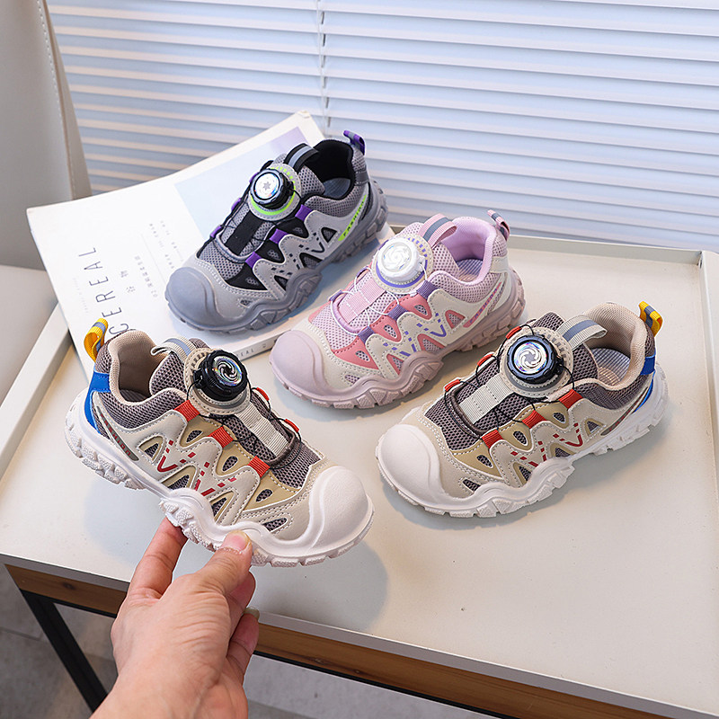 防滑软底休闲风男童女童运动鞋