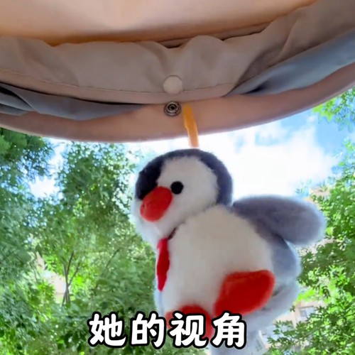 网红可爱小企鹅毛绒钥匙扣