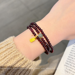 正品天然石榴石手链女显肤白酒红色手串转运招财多层叠戴串珠手饰