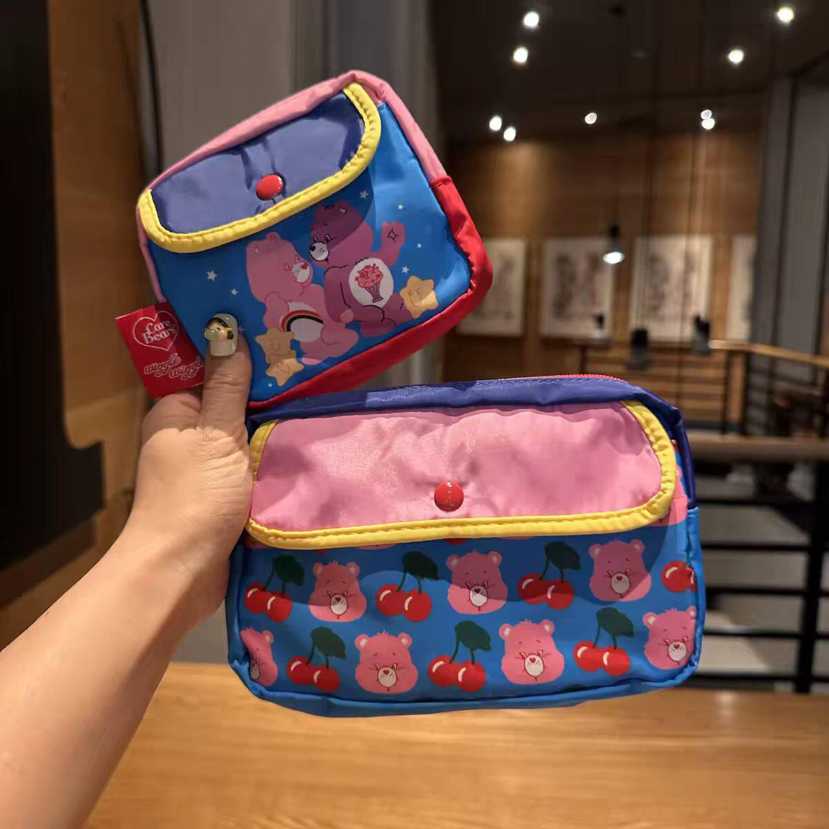 日系可爱卡通多功能印花撞色化妆包休闲手拿包证件包卡包收纳包