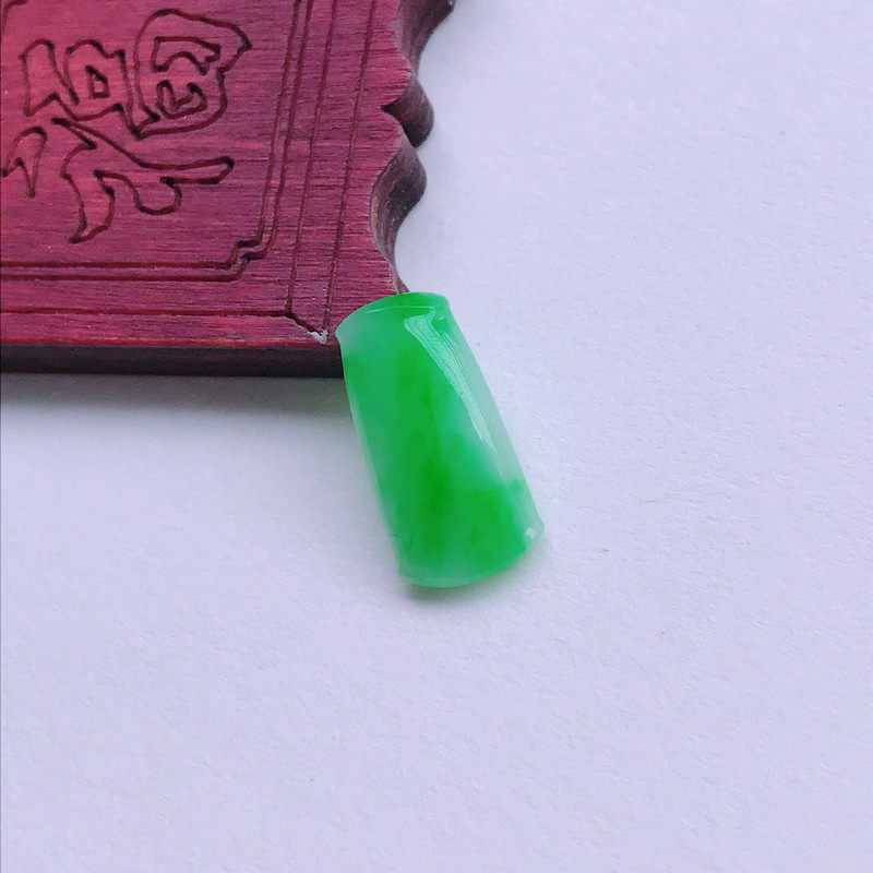 0730【天然A货翡翠】冰糯种飘阳绿竹节1.36