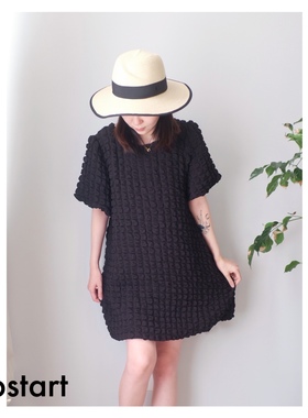 UPSTART立体肌理感泡泡格子宽松膝上连衣裙